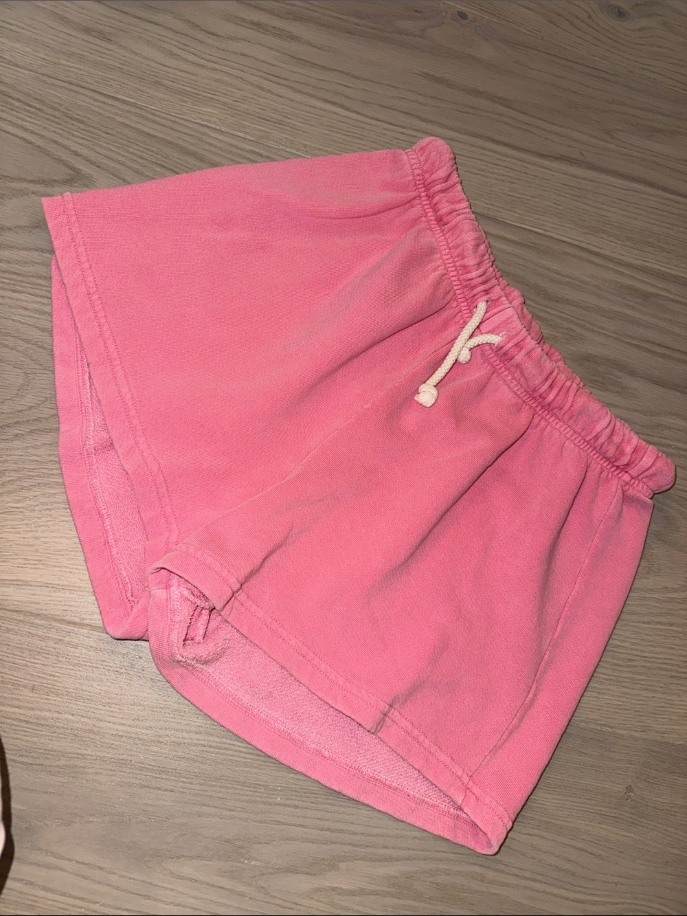 Perfect White Tee Shorts, X-Small, Pink